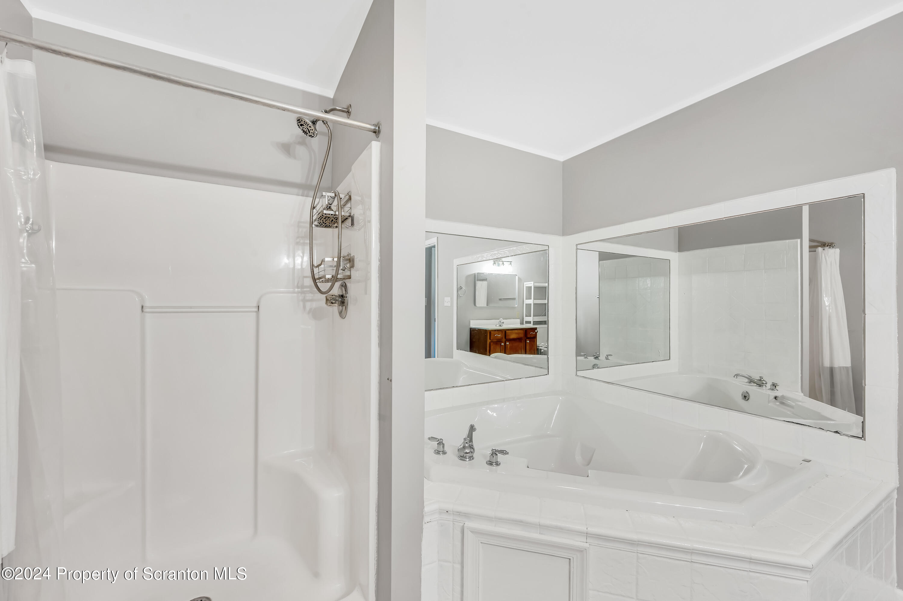 14 Fiore Court Duryea, PA 18642 - Photo 15 of 41 a bathroom with a bathtub and shower