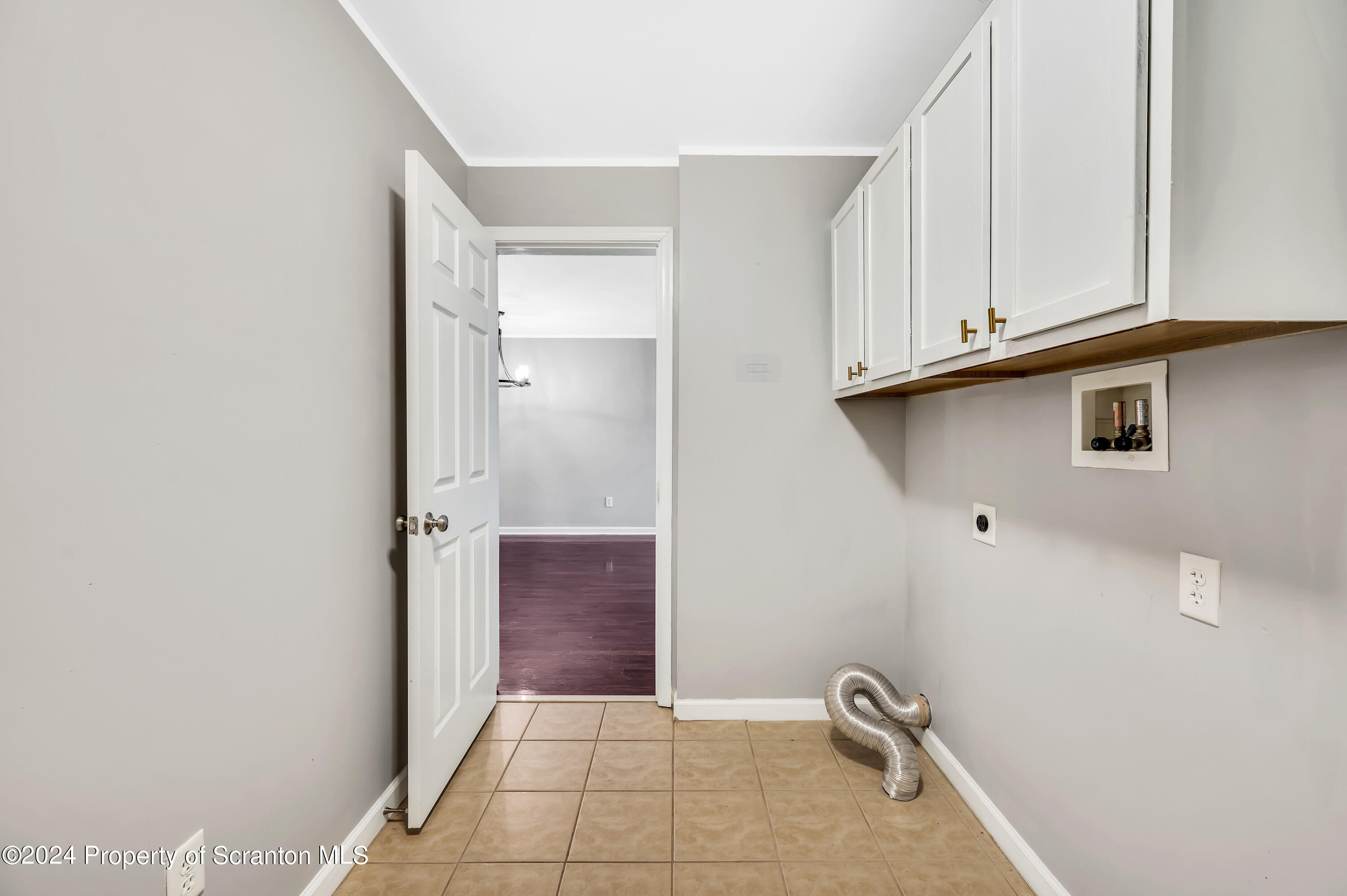 14 Fiore Court Duryea, PA 18642 - Photo 24 of 41 a view of an empty room