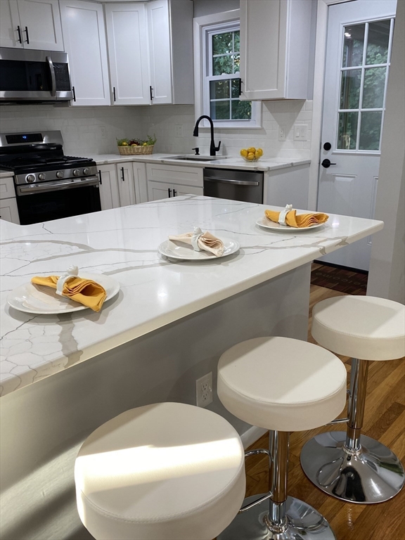 29 Styles Drive Peabody, MA 01960 - Photo 11 of 41