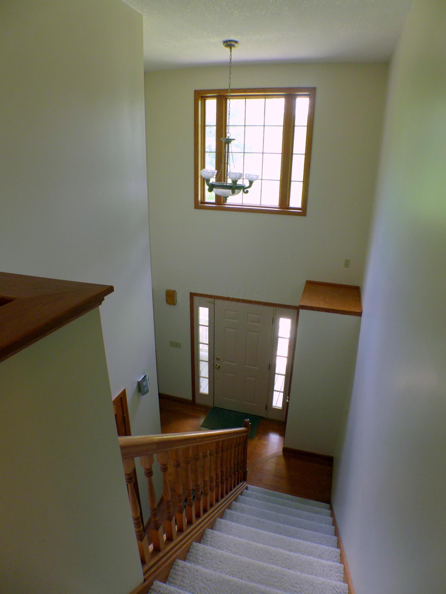 366 Dorrence Road Granville, OH 43023 - Photo 4 of 30