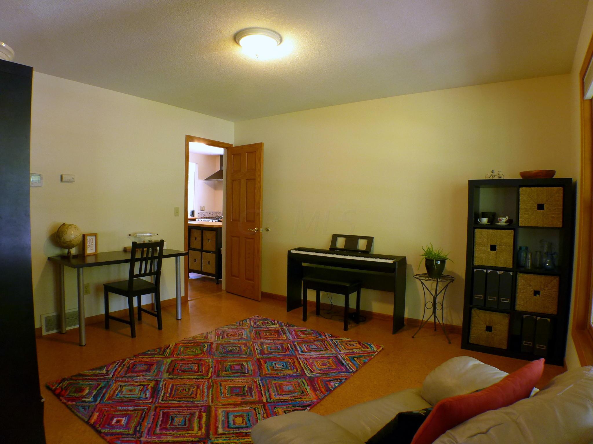366 Dorrence Road Granville, OH 43023 - Photo 6 of 30