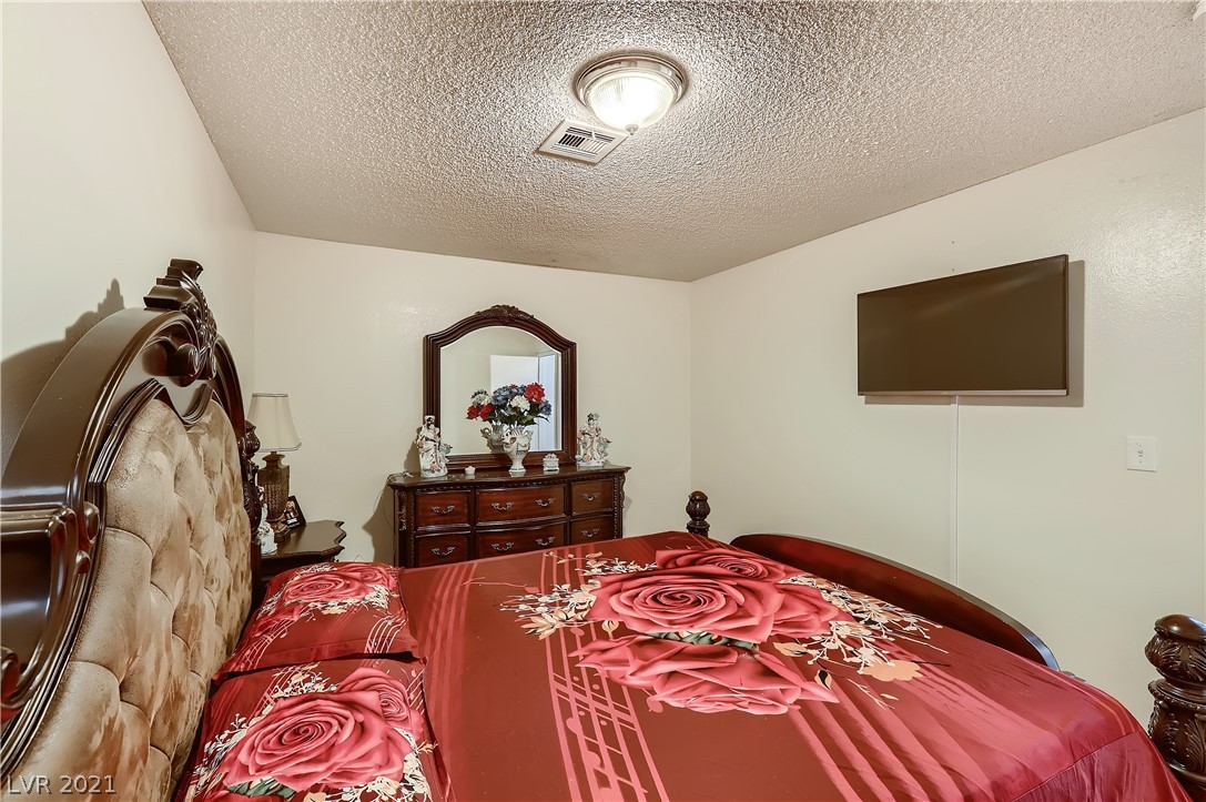 3388 Warnock Road Las Vegas, NV 89102 - Photo 10 of 23