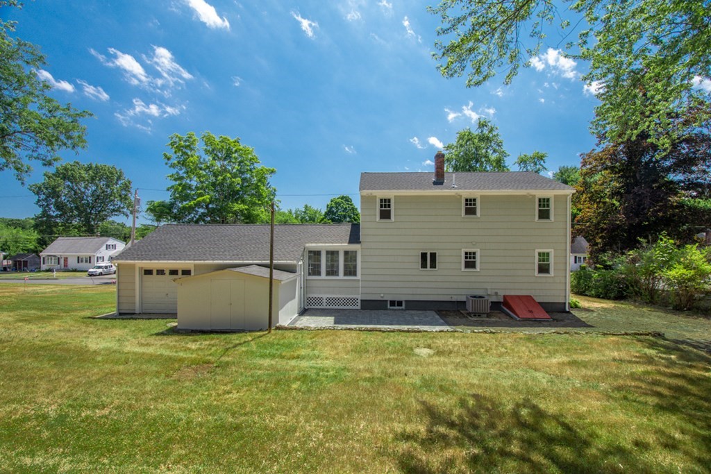 15 Anthony Road North Reading, MA 01864 - Photo 16 of 22 Gallery Image 16