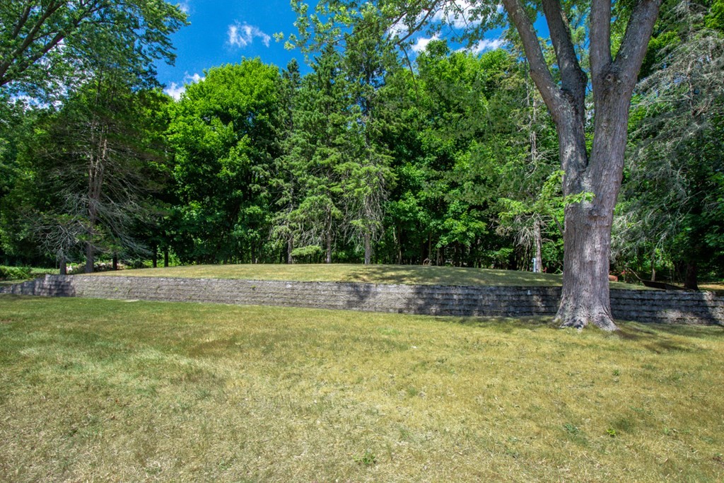 15 Anthony Road North Reading, MA 01864 - Photo 17 of 22 Gallery Image 17