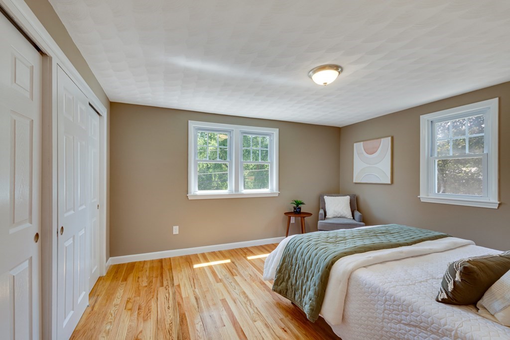 15 Anthony Road North Reading, MA 01864 - Photo 9 of 22 Gallery Image 9