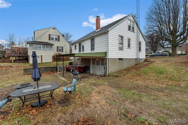 $120,000 | 201 Riverview Boulevard, Chester, IL 62233