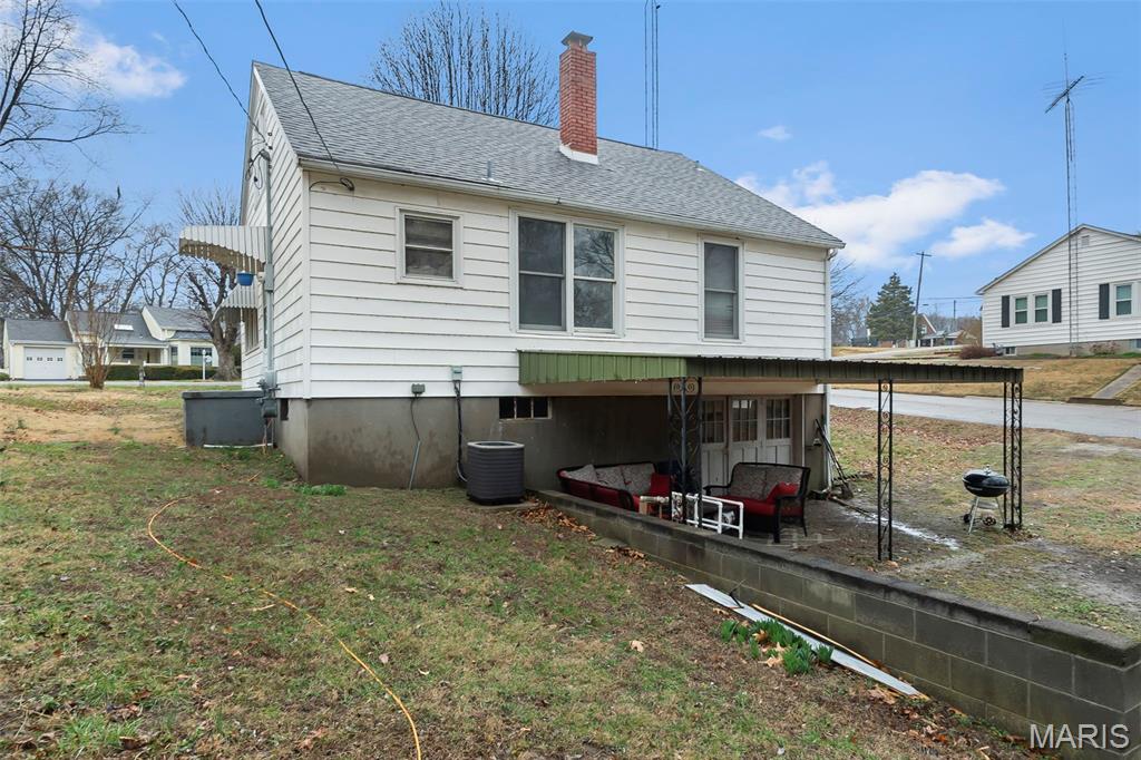 201 Riverview Boulevard Chester, IL 62233 - Photo 24 of 25