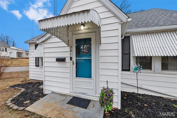 $120,000 | 201 Riverview Boulevard, Chester, IL 62233
