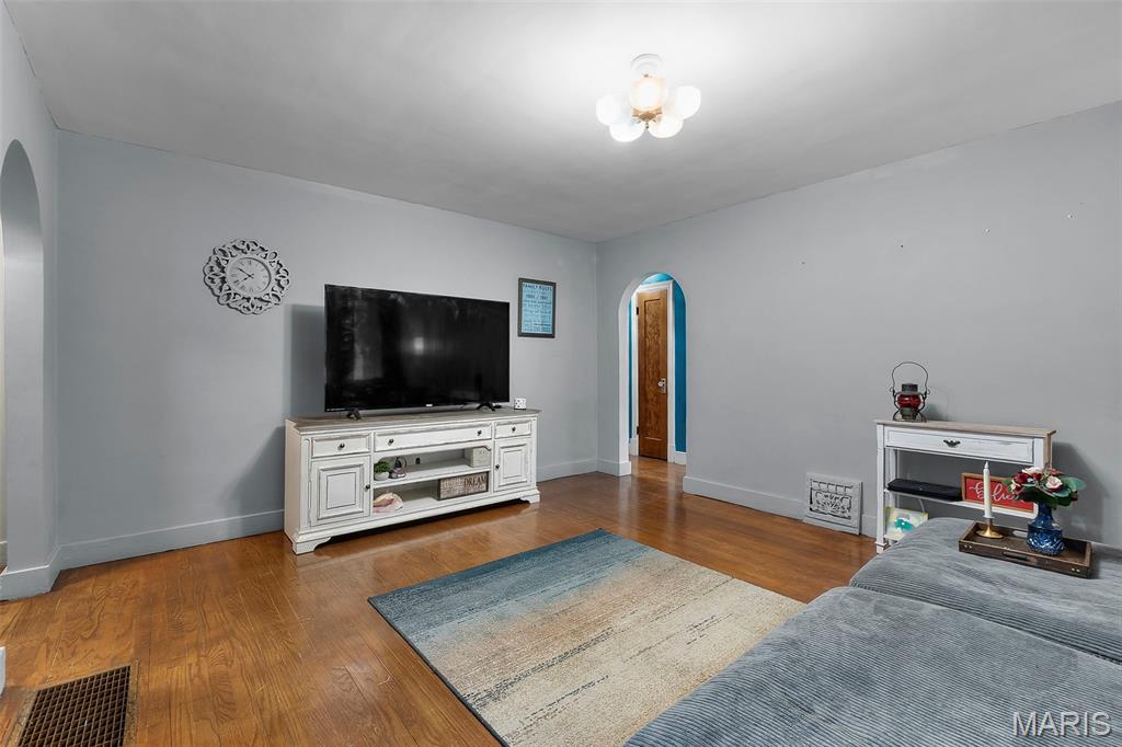 201 Riverview Boulevard Chester, IL 62233 - Photo 10 of 25