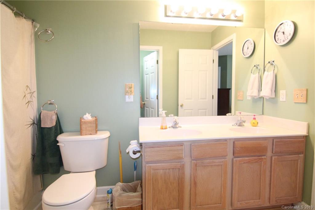 814 River Trail Road Lowell, NC 28098 - Photo 35 of 40 Gallery Image 35