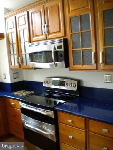 14221 Summit Lane Laurel, MD 20708 - Photo 1 of 30 Kitchen