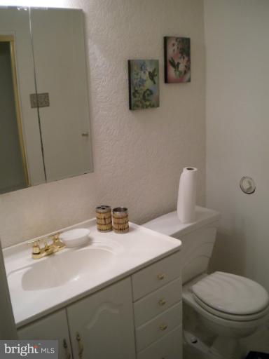 14221 Summit Lane Laurel, MD 20708 - Photo 28 of 30 Bath