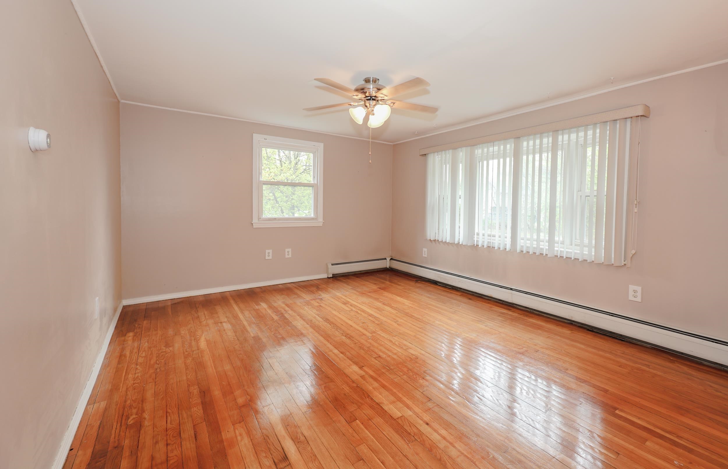 15 Raymond Drive Merrimack, NH 03054 - Photo 24 of 42