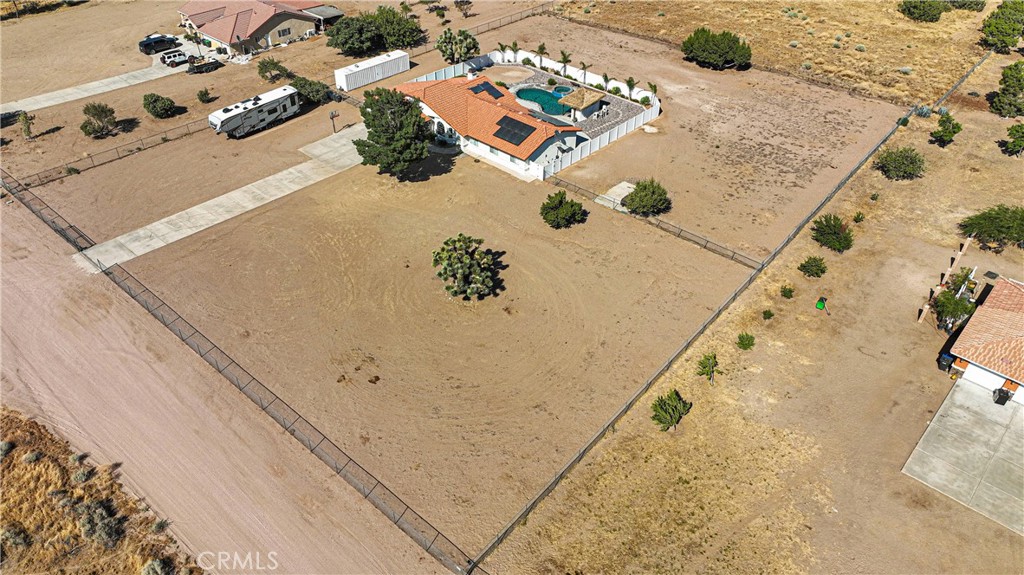 8621 Aster Road Oak Hills, CA 92344 - Photo 47 of 54