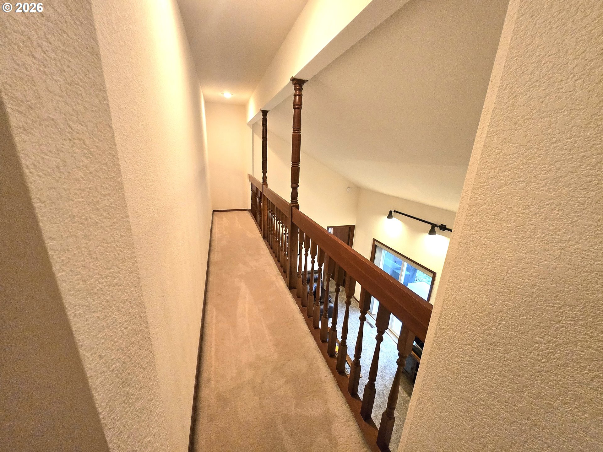 929 East Pine Avenue Hermiston, OR 97838 - Photo 2 of 38