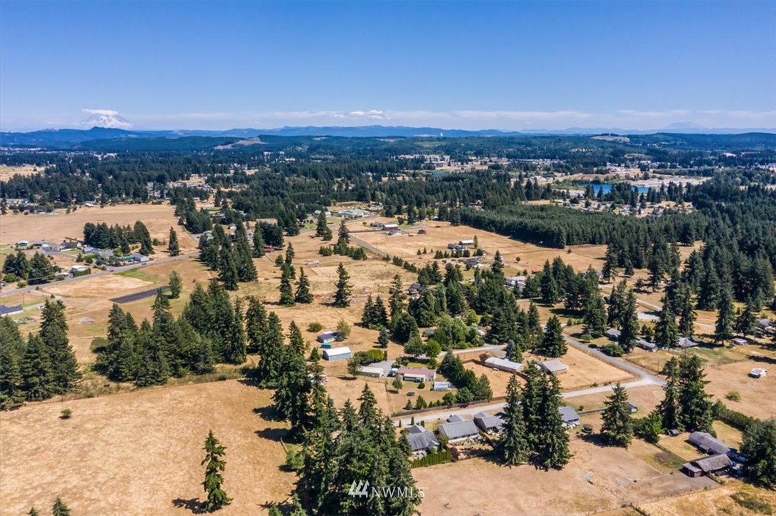 7610 187th Avenue Southwest Rochester, WA 98579 - Photo 39 of 39 a view of a city