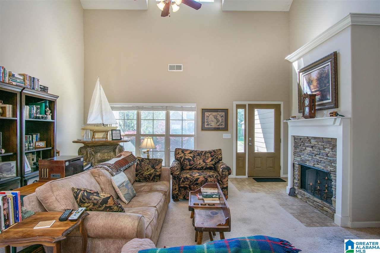 120 Robin Street Calera, AL 35040 - Photo 2 of 27