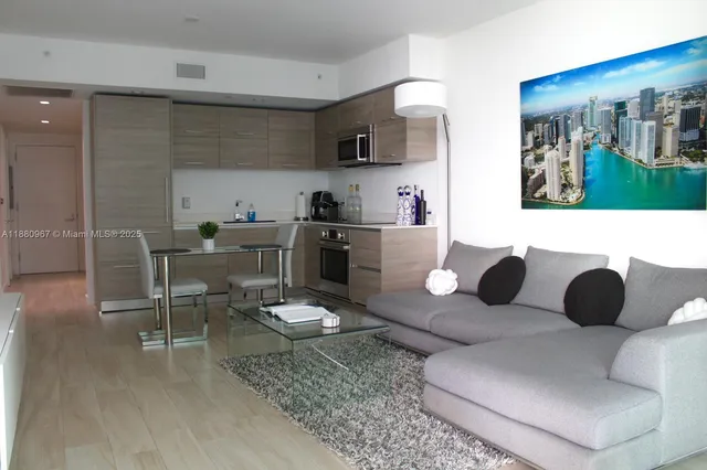 $3,650 | 1300 South Miami Avenue, Unit 3108, Miami, FL 33130