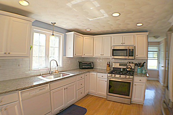 5 Jonas Road Westford, MA 01886 - Photo 4 of 20 Gallery Image 4