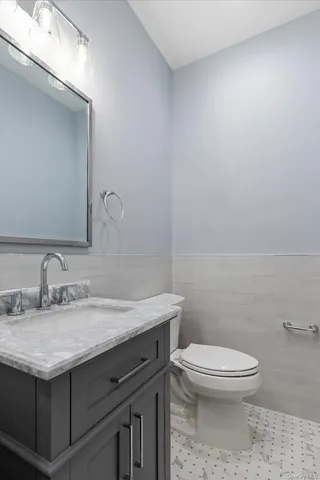 $1,629,000 | 3421 Hawthorne Drive North, Wantagh, NY 11793