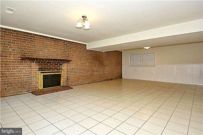 11513 Vale Road Oakton, VA 22124 - Photo 17 of 30 Interior (General)
