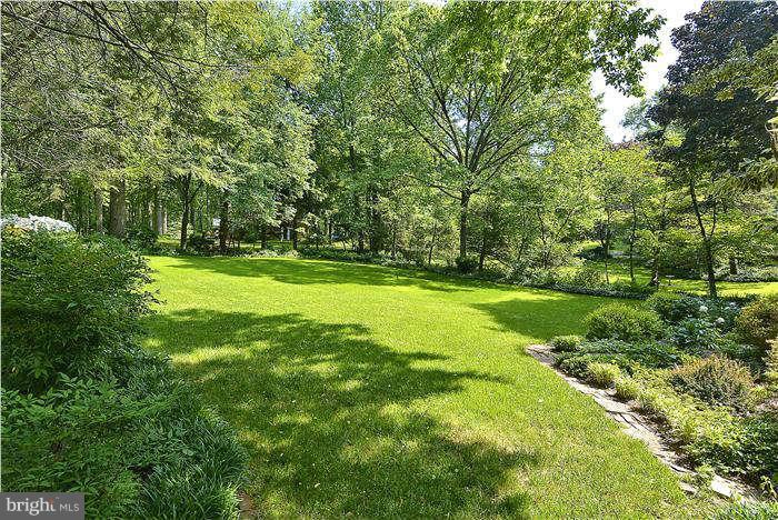 11513 Vale Road Oakton, VA 22124 - Photo 24 of 30 Exterior (Rear)