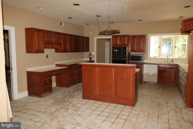 633 McKendimen Road Shamong, NJ 08088 - Photo 9 of 43 Gallery Image 9