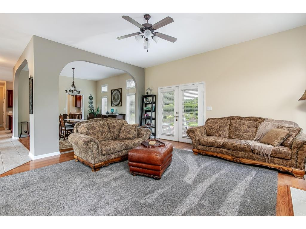 125 Timbertree Branch Road Kingsport, TN 37660 - Photo 7 of 36 Photo 7