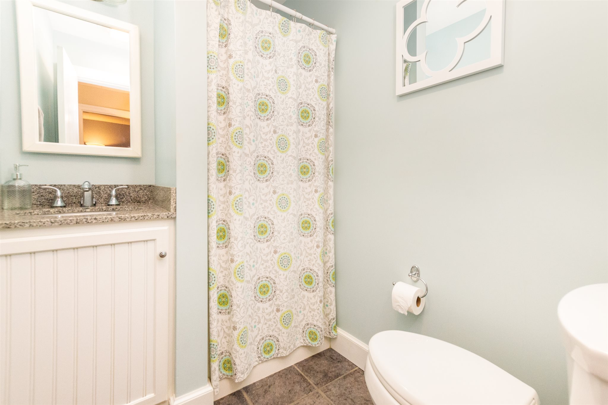 4 Exeter Road Kingston, NH 03848 - Photo 21 of 35
