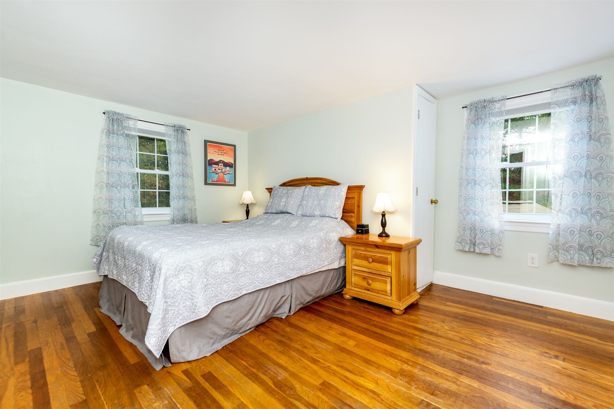 4 Exeter Road Kingston, NH 03848 - Photo 25 of 35