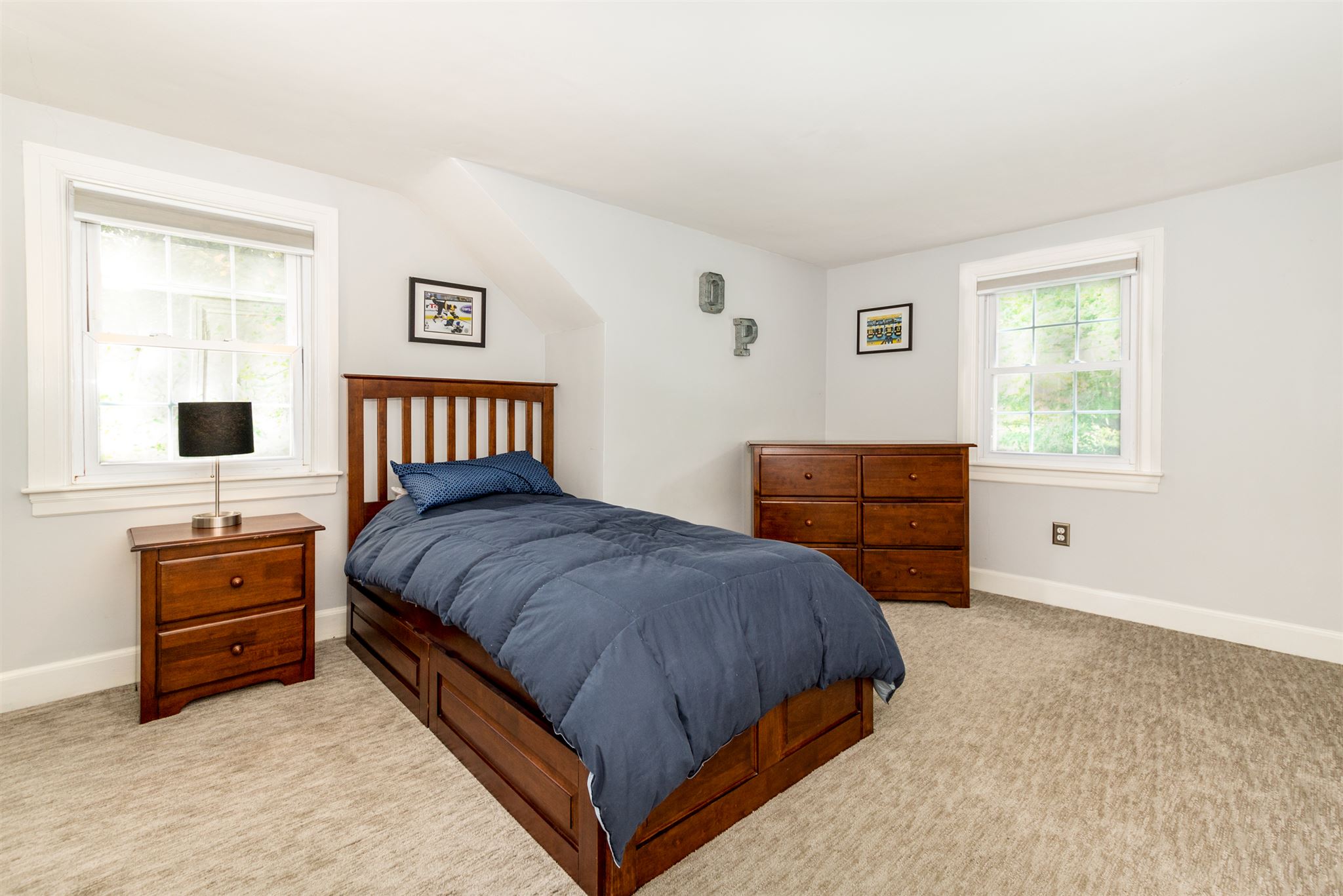 4 Exeter Road Kingston, NH 03848 - Photo 33 of 35