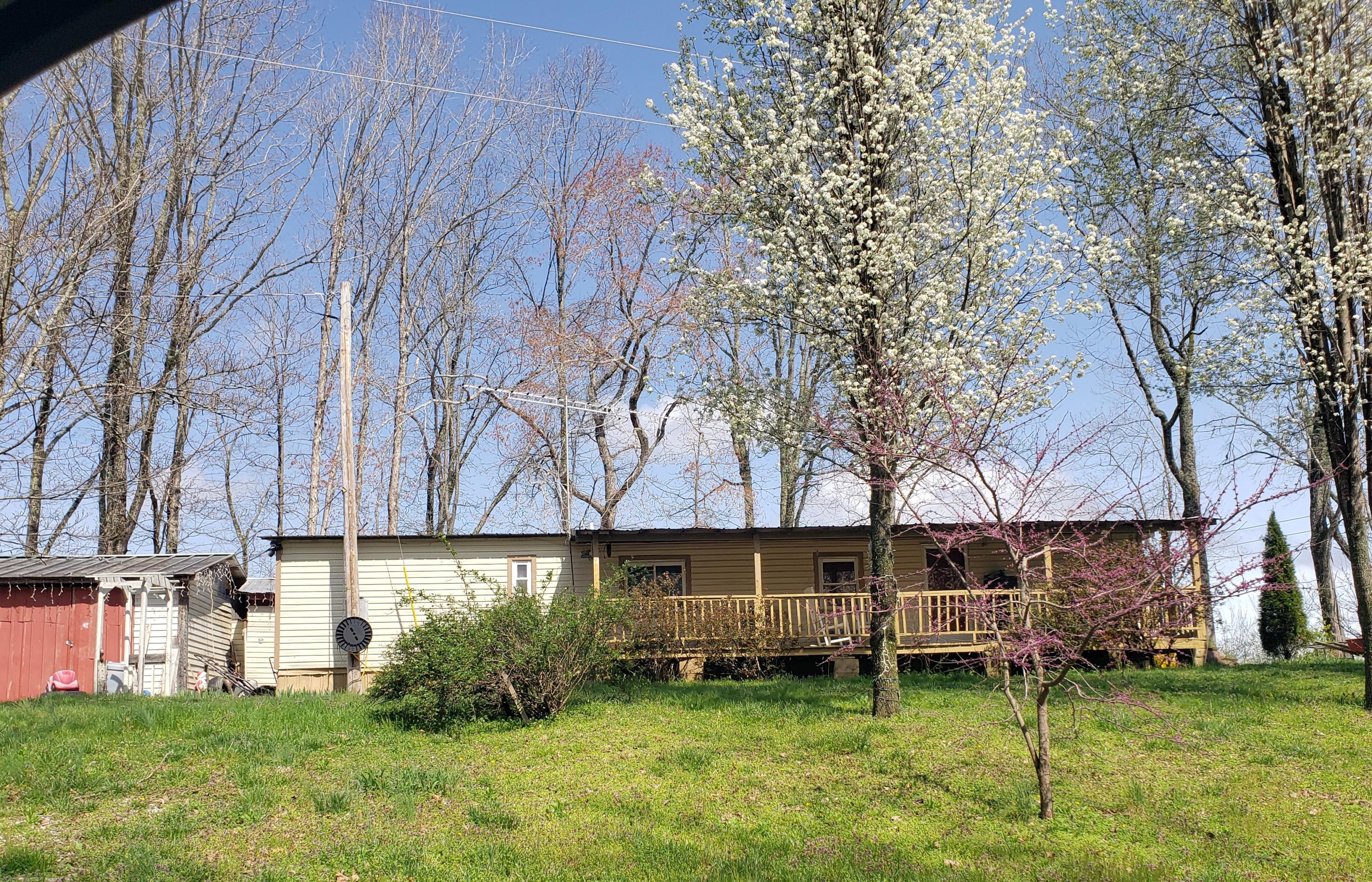 364 Phillips Loop Road Helenwood, TN 37755 - Photo 3 of 3 Photo 1