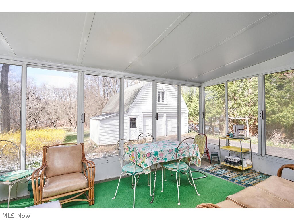 520 Crystal Lake Road Akron, OH 44333 - Photo 15 of 22 Gallery Image 15