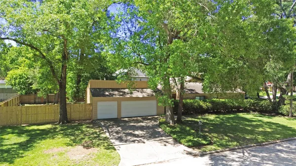 $335,000 | 6203 Fairway Oaks Court, Spring, TX 77379