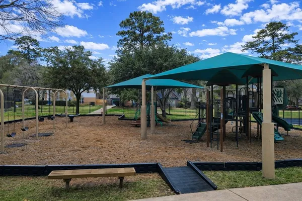 $335,000 | 6203 Fairway Oaks Court, Spring, TX 77379