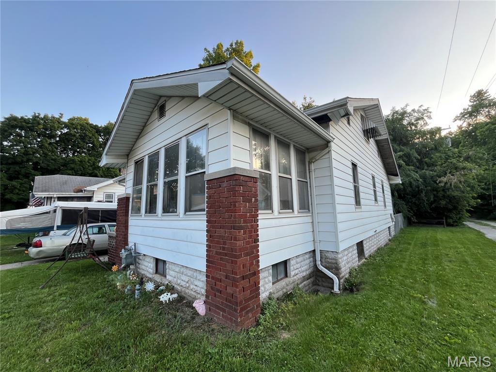231 South 19th Street Decatur, IL 62521 - Photo 16 of 46