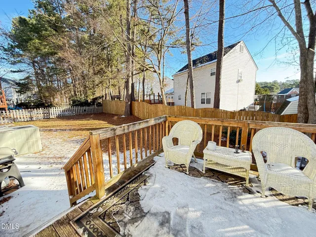 $2,195 | 8612 Hobhouse Circle, Raleigh, NC 27615