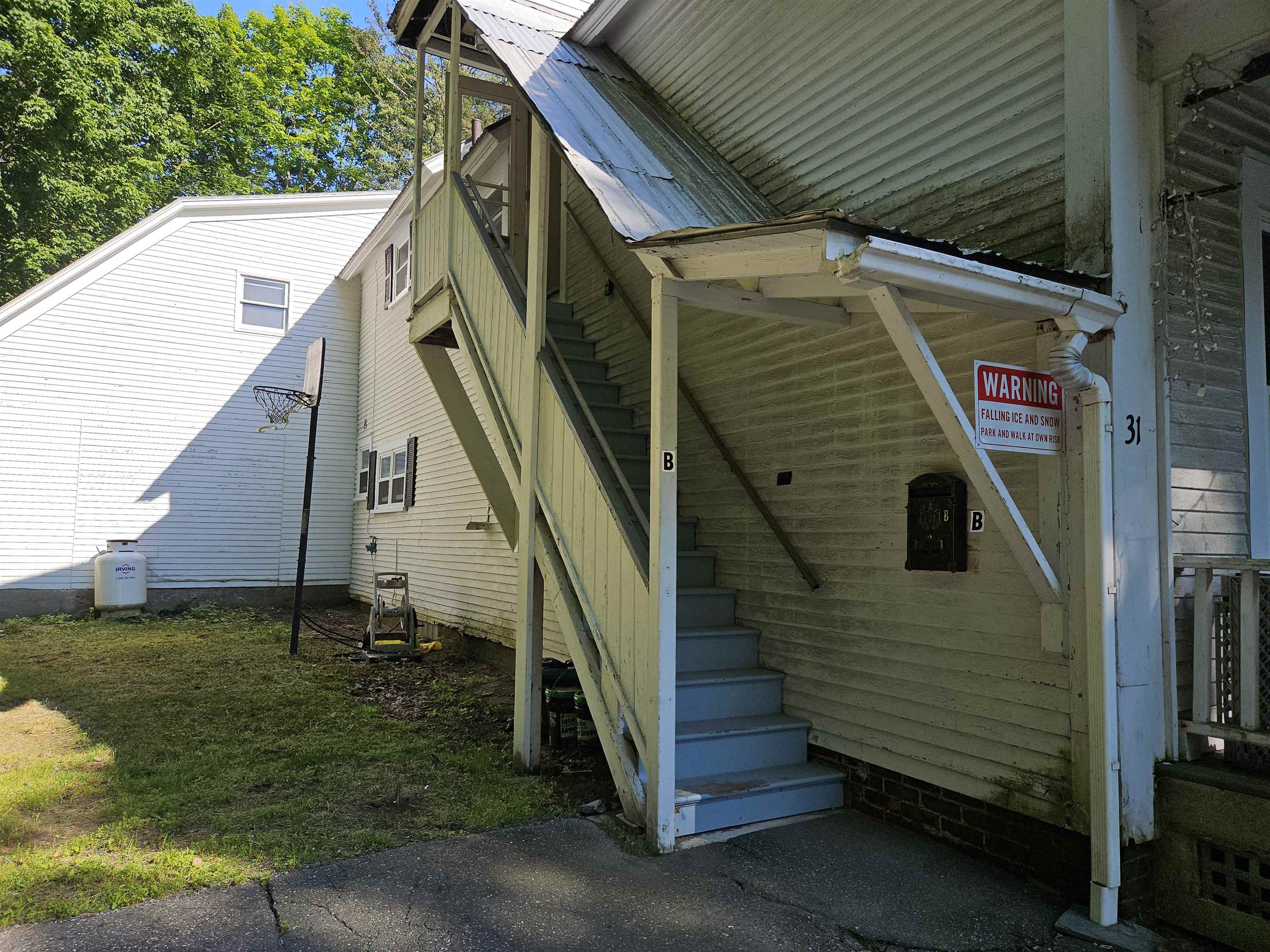31 Messenger Street, Unit B Lebanon, NH 03766 - Photo 7 of 8