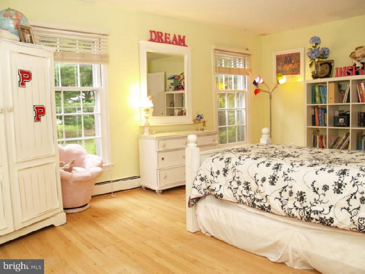 33 Nelson Ridge Road Princeton, NJ 08540 - Photo 13 of 21