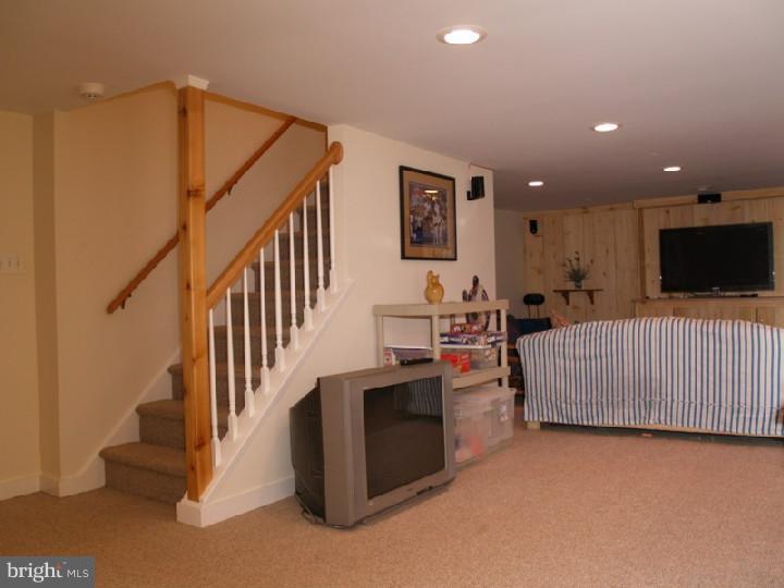 33 Nelson Ridge Road Princeton, NJ 08540 - Photo 17 of 21