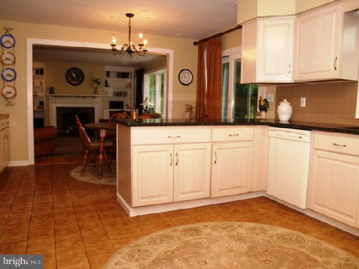 33 Nelson Ridge Road Princeton, NJ 08540 - Photo 8 of 21