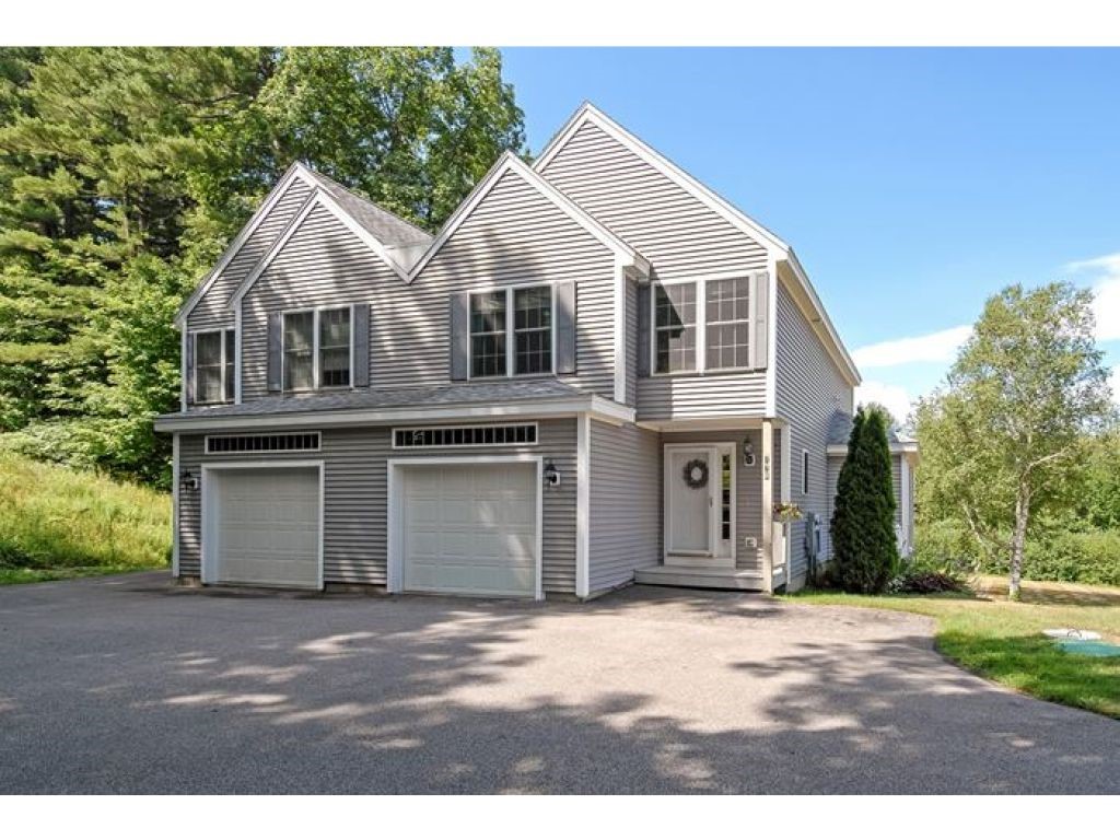 178 Winnicutt Road Stratham, NH 03885 - Photo 1 of 31