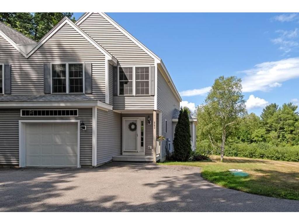 178 Winnicutt Road Stratham, NH 03885 - Photo 2 of 31