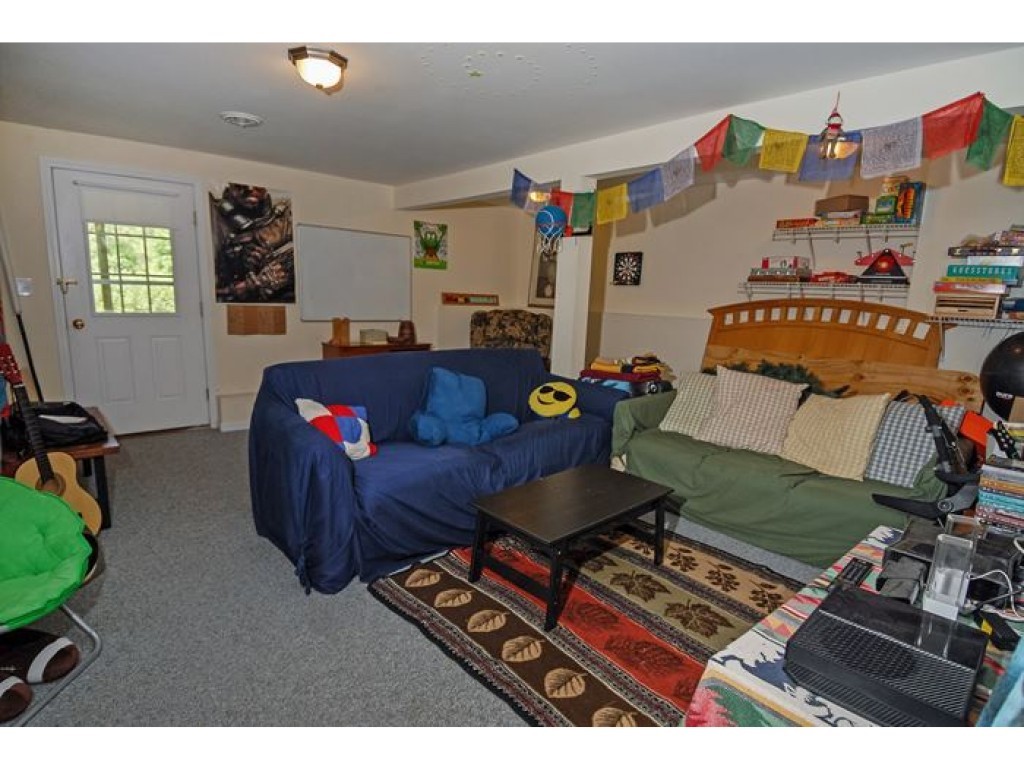 178 Winnicutt Road Stratham, NH 03885 - Photo 19 of 31