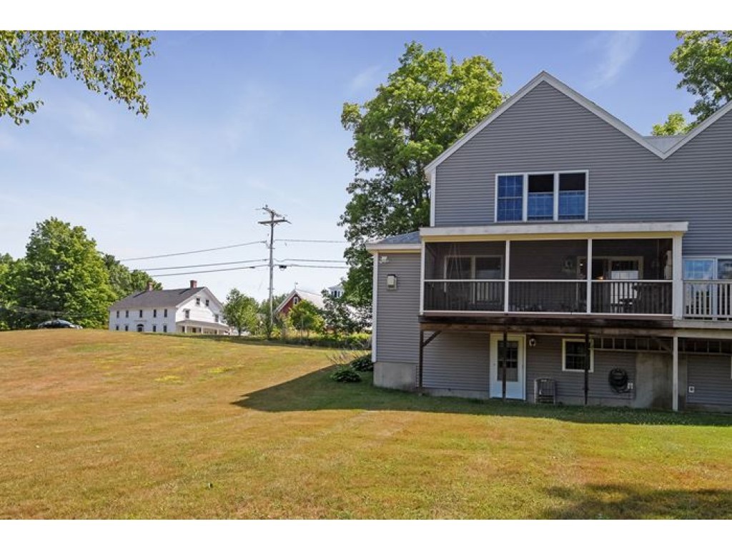 178 Winnicutt Road Stratham, NH 03885 - Photo 24 of 31