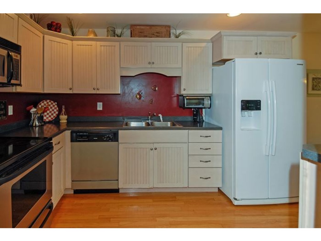 178 Winnicutt Road Stratham, NH 03885 - Photo 6 of 31