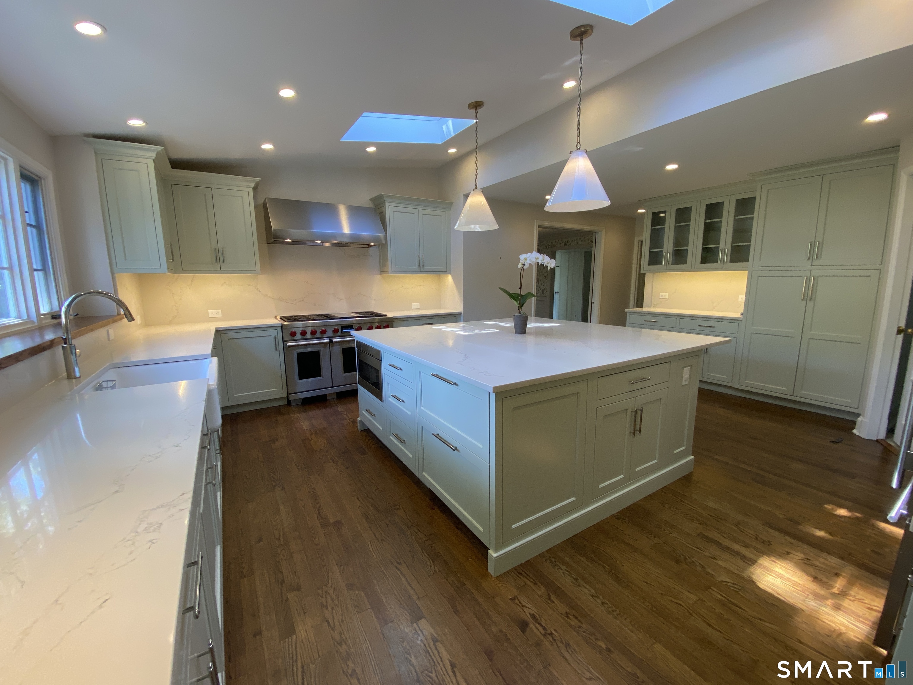 51 Hawthorne Road New Canaan, CT 06840 - Photo 6 of 20