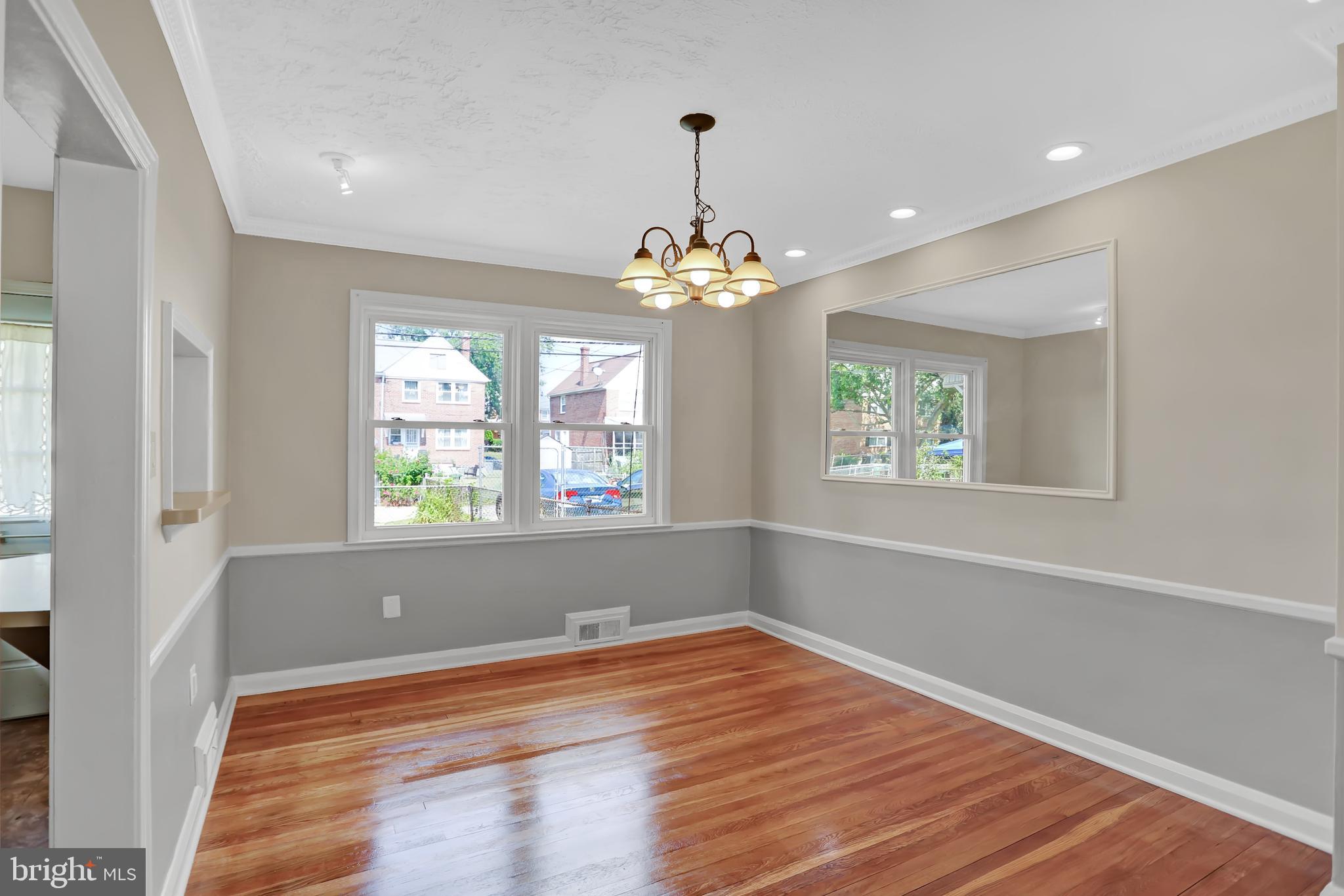 1624 Ramblewood Road Baltimore, MD 21239 - Photo 11 of 38 Gallery Image 11