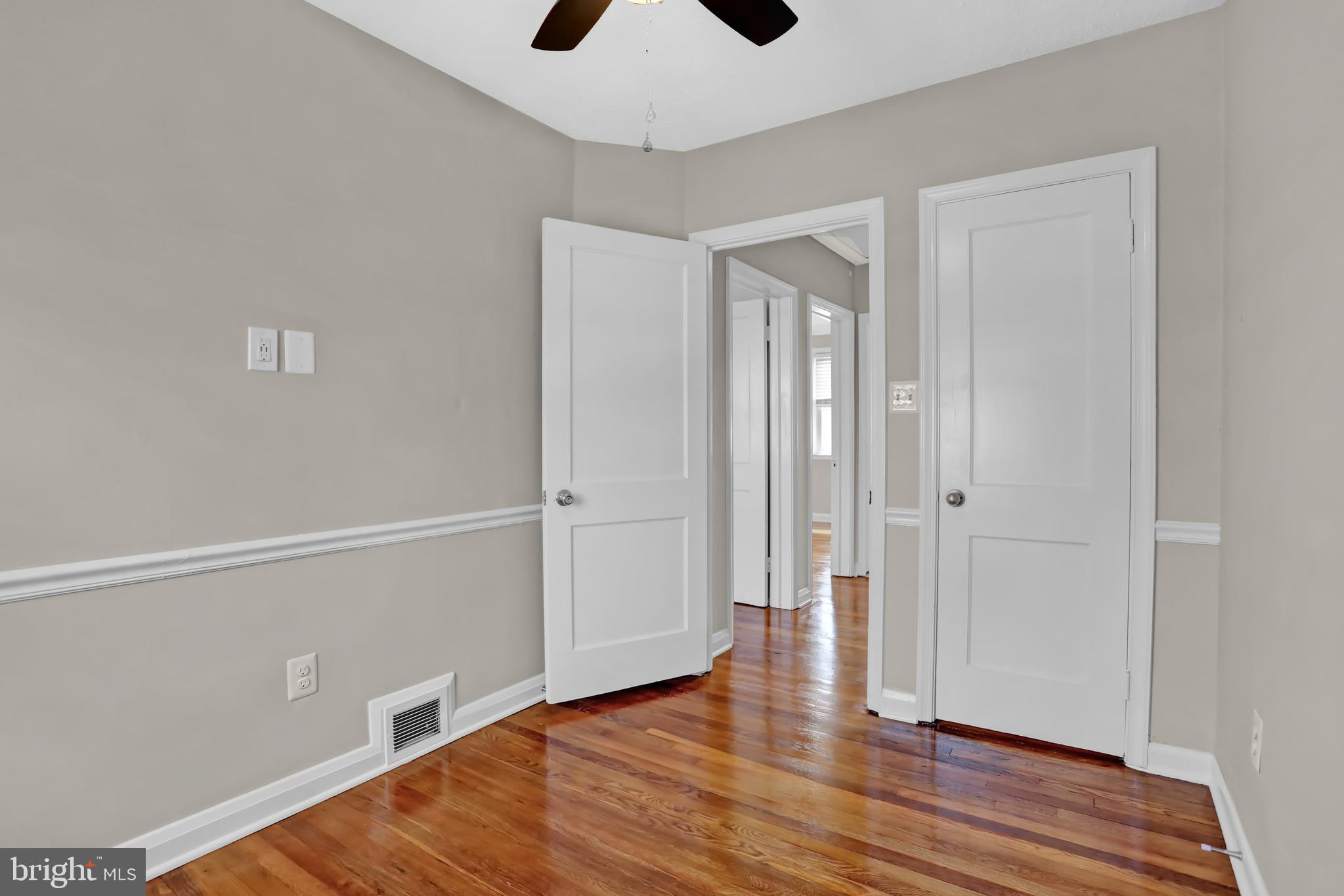 1624 Ramblewood Road Baltimore, MD 21239 - Photo 24 of 38 Gallery Image 24