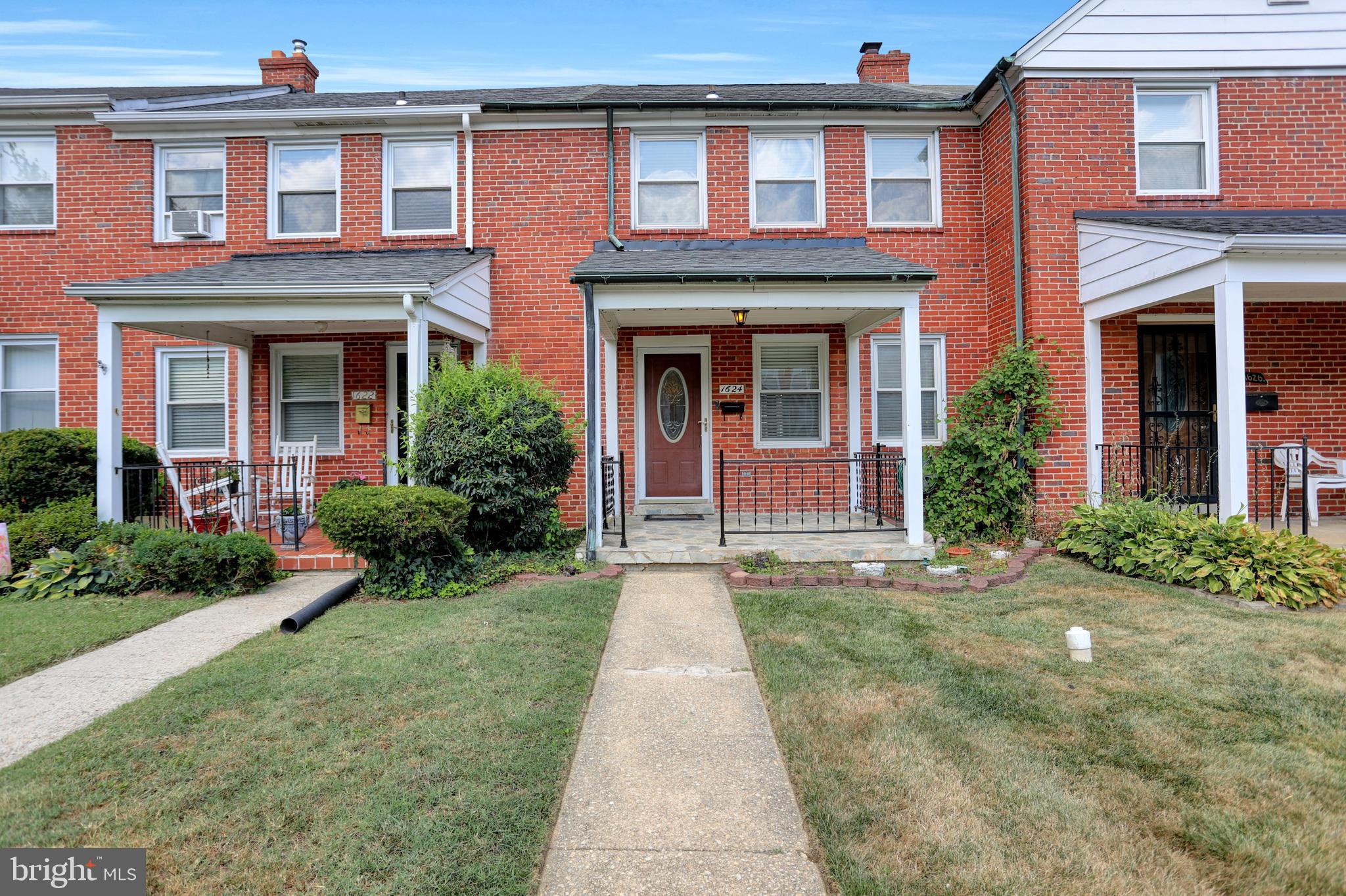 1624 Ramblewood Road Baltimore, MD 21239 - Photo 4 of 38 Gallery Image 4